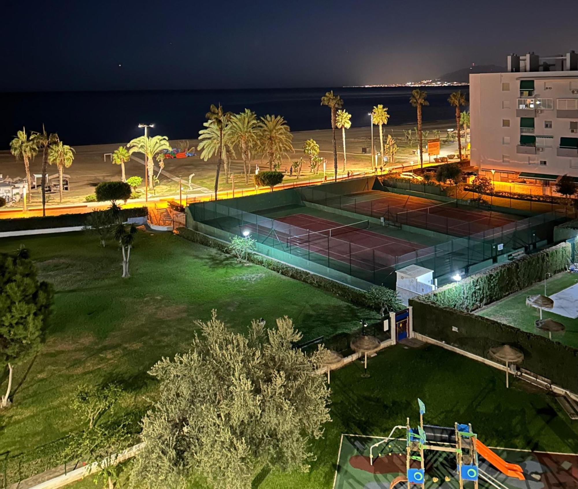 Primera Linea De Playa. Magnifica Urbanizacion Leilighet La Cala Del Moral Rom bilde