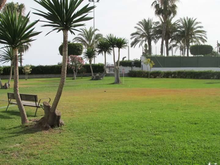 Primera Linea De Playa. Magnifica Urbanizacion Leilighet La Cala Del Moral Eksteriør bilde